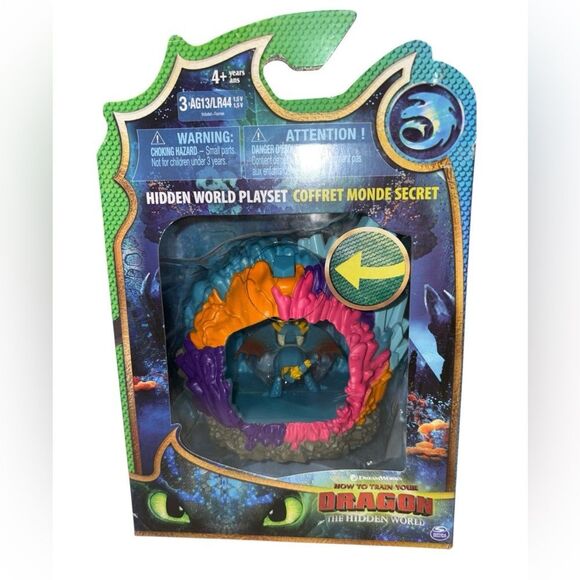 Nwt how to train your Dragon hidden world playset-needs new batteries - Picture 1 of 2